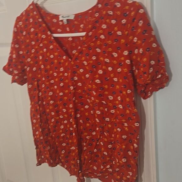 Madewell Red Blouse with Tie Front and Fitted Style - Picture 3 of 3